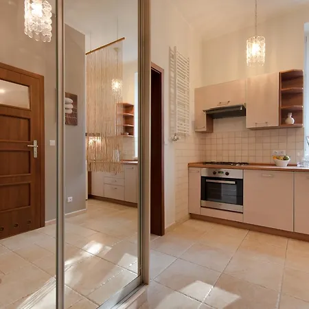 Dream Apartments-classico * Σόποτ